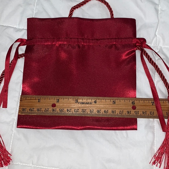 Luxury Jewelry Lingerie Cosmetic Money Pouch Keepsake Gift Bag - Picture 5 of 7